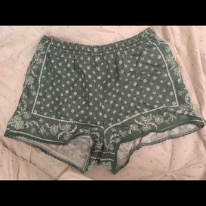SUPER CUTE GREEN AND WHITE SHORTS WITH LACY TRIM